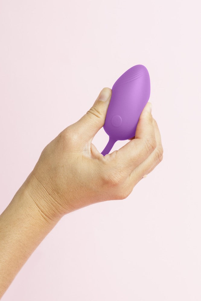 EGG VIBRATOR ODETTE - Candy Violet Vibrator pentru Chilo?i | Stimulare Intim? F?r? Mƒini, Vibratii Puternice, Discre?ionare