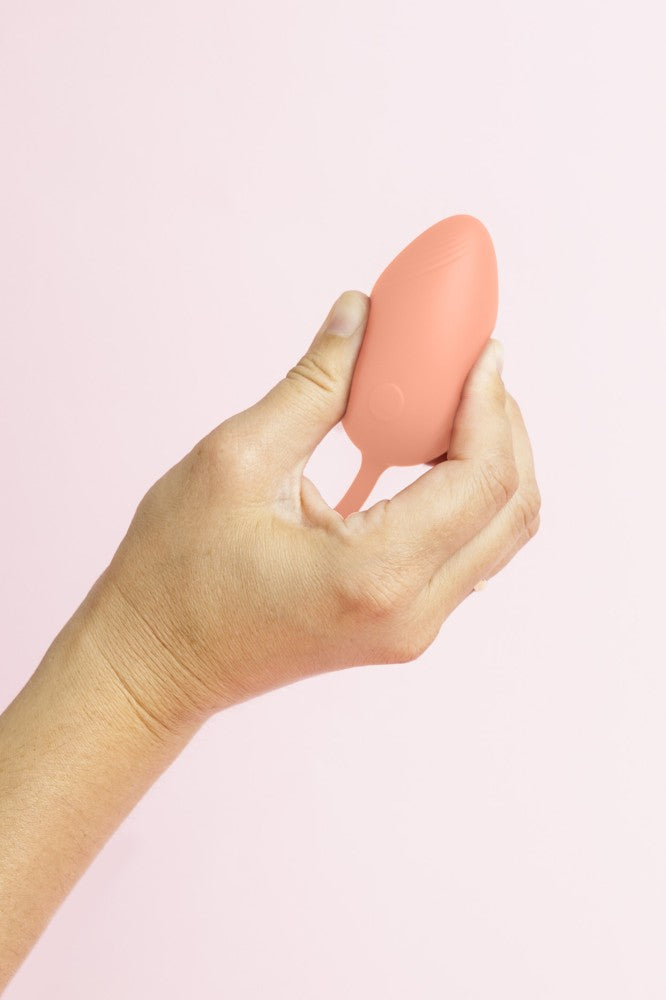 EGG VIBRATOR ODETTE - Peach Vibrator pentru chilo?i